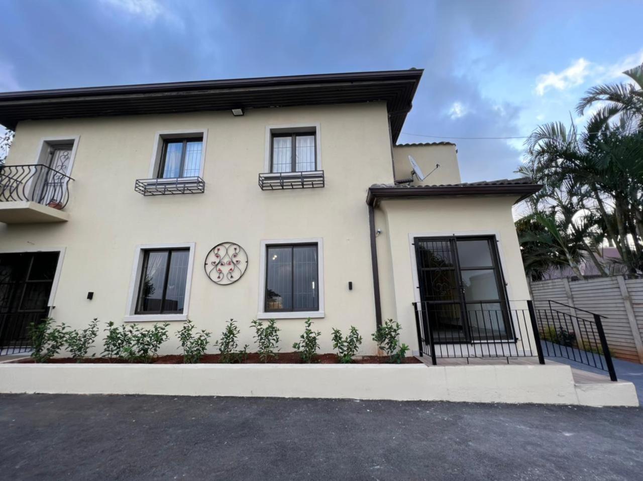 Durban Italian Villa 1&2 Phòng bức ảnh